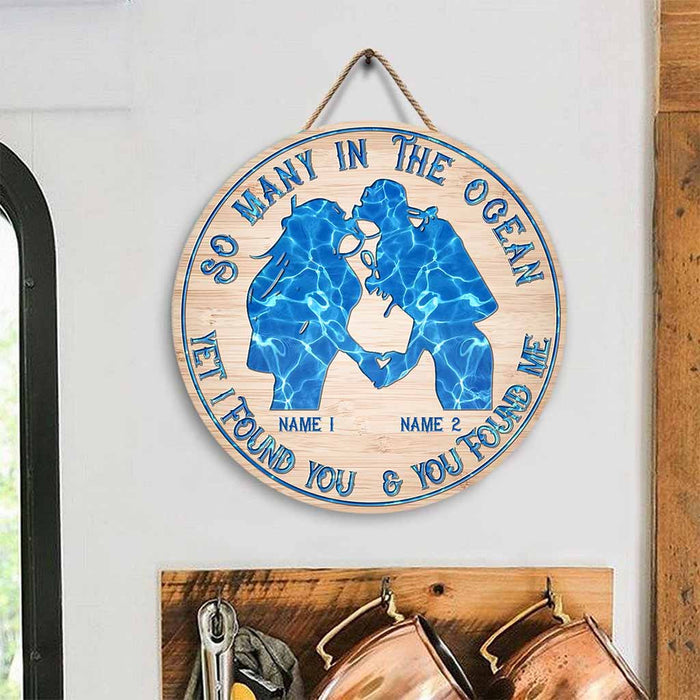 So Many In The Ocean - Scuba Diving Personalized Round Wood Sign