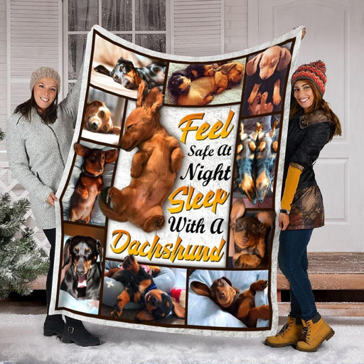 Christmas -  Dachshund saying Fleece Blanket, Dachshund Puppies Blanket,  Wiener dog Christmas decorations Gifts for mom