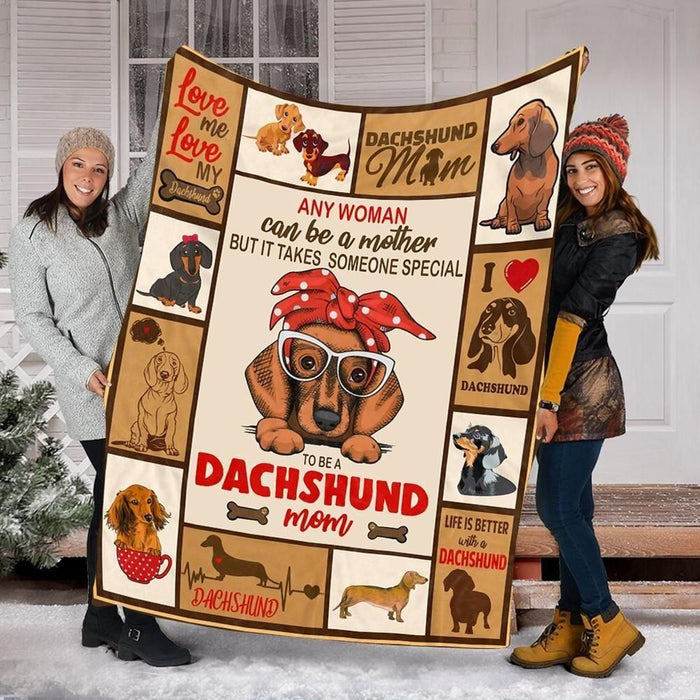 Custom Blanket Dachshund Mom Blanket - Gift For Mom 2 - Fleece Blanket